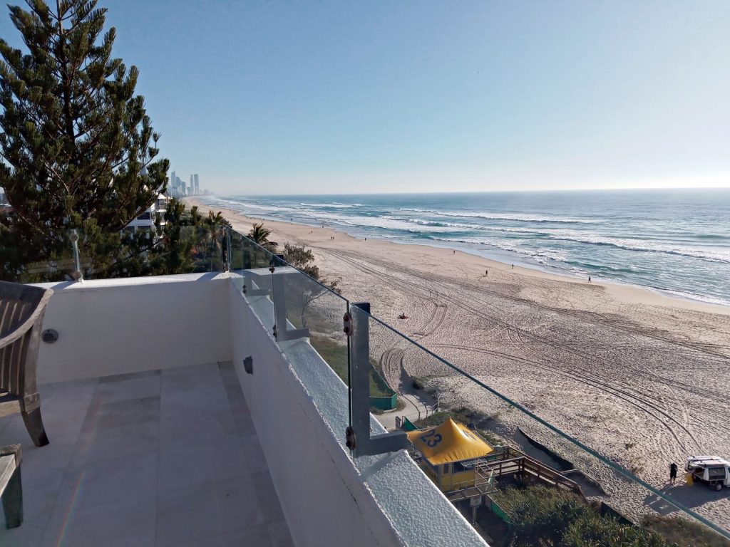 Knobby Beach Penthouse Cleaning